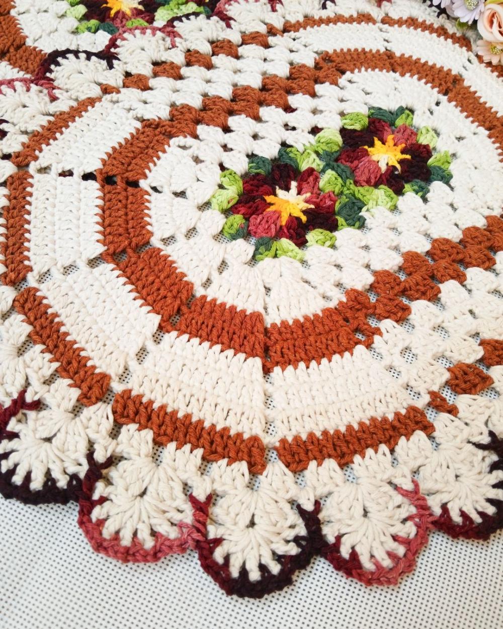 Kit 2 Peças Tapete de Crochê Oval com Flores Decoração Casa -