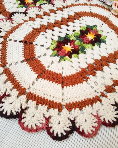 Kit 2 Peças Tapete de Crochê Oval com Flores Decoração Casa -