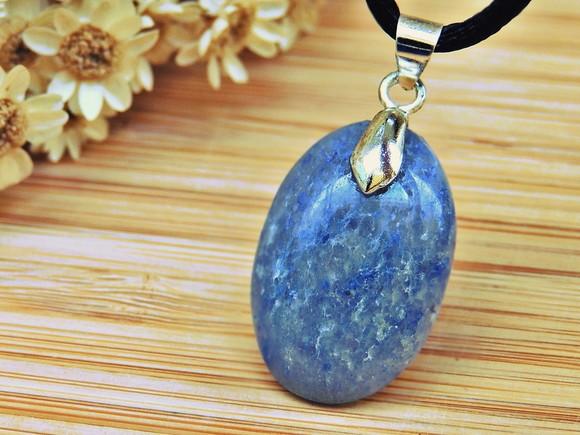 Colar Quartzo Azul Oval