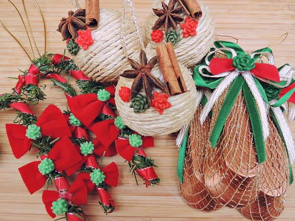 Enfeites de Natal Exclusivos - Kit com 9 Unidades