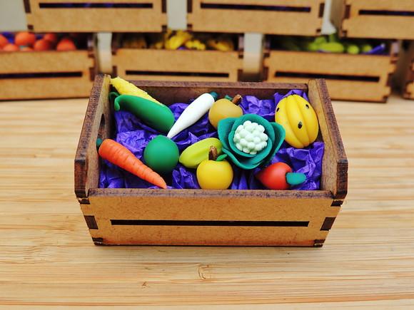 Mini Caixa de Feira com 10 Frutas Sortidas - Biscuit