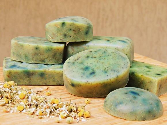 Sabonete Camomila e Argila Verde - 50 Gramas - 4 Unidades