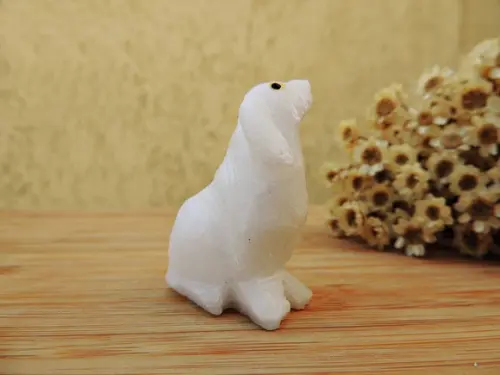 Cachorro Em Pedra Natural - Quartzo Branco