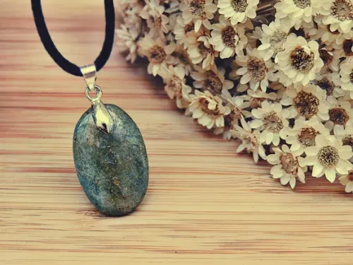 Colar Aventurina Oval Brilhante