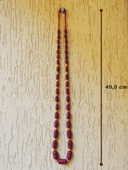 Colar Cinza e Vermelho