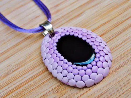 Colar Dragon Lilás e Ônix