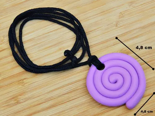 Colar Espiral Celta Lilás G