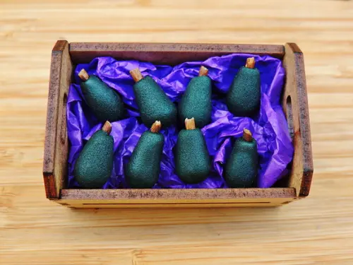 Mini Caixa de Feira com 10 Abacates - Biscuit