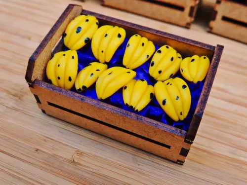 Mini Caixa de Feira com 10 Bananas - Biscuit