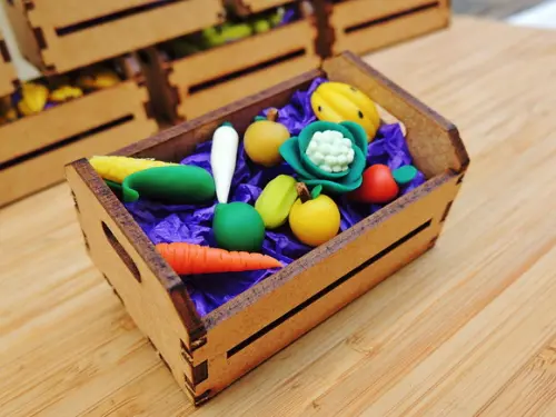 Mini Caixa de Feira com 10 Frutas Sortidas - Biscuit