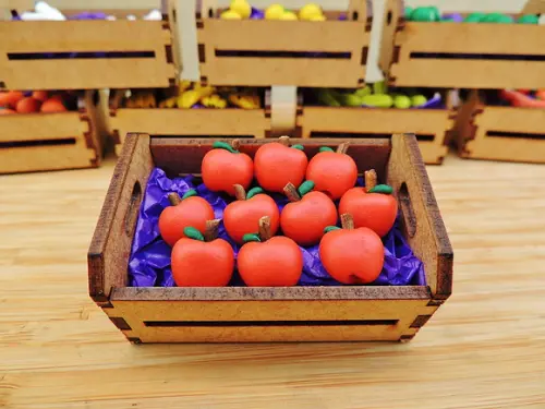 Mini Caixa de Feira com 10 Maçãs - Biscuit