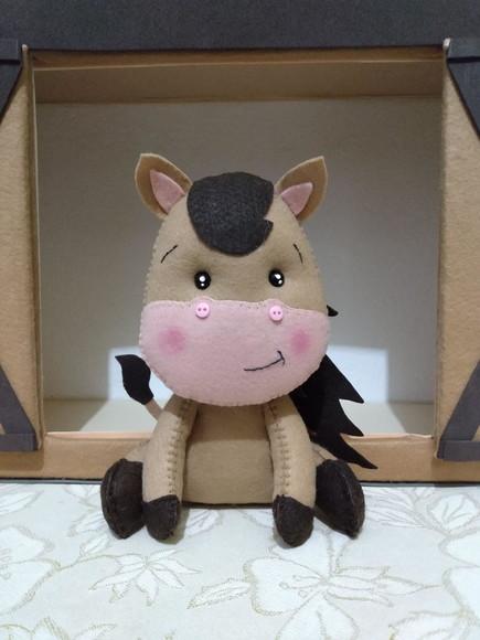 Cavalo ( feltro)