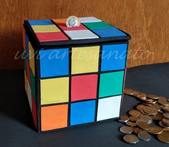 Cubo Mágico/cofrinho em eva