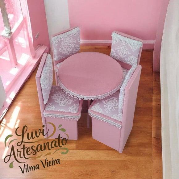 Jogo de Mesa c/ Quatro Cadeiras P Boneca Barbie