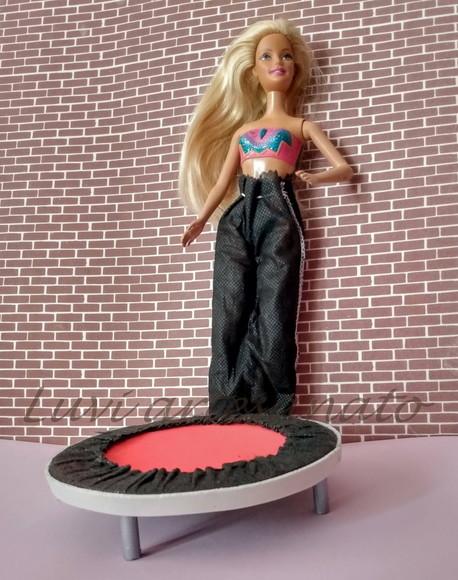 Jump (cama elástica) Boneca Barbie
