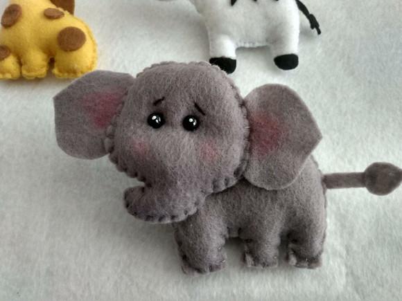 Kit de bichinhos safari em feltro / 7 peças