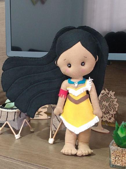 Pocahontas em feltro