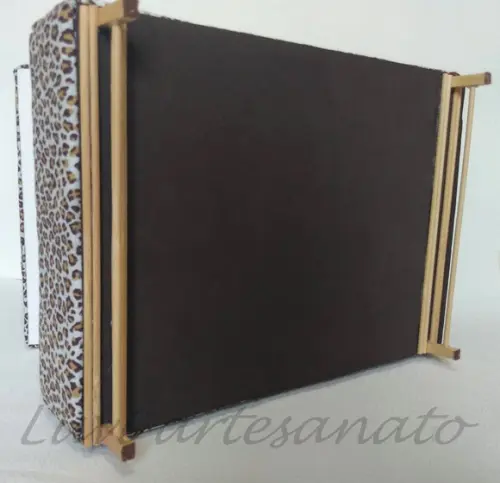 Cama Baú de casal oncinha para boneca Barbie