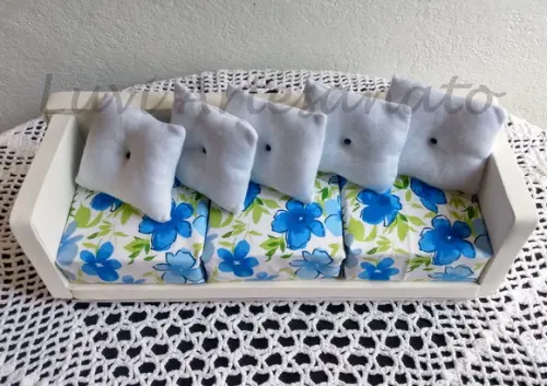 Conjunto de sofa para boneca Barbie
