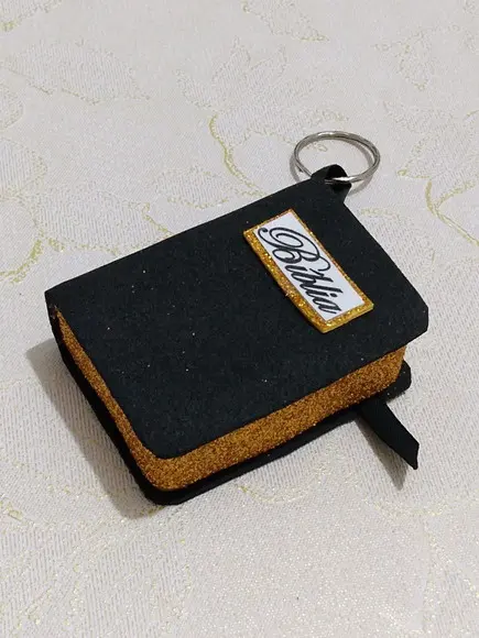 Mini Bíblia e eva