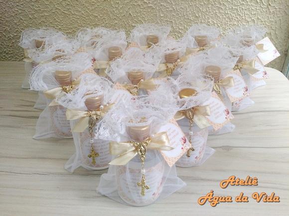 Lembrancinha Batizado Água Benta Vidro com Terço e Organza
