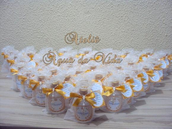 Lembrancinha de Batizado Água Benta