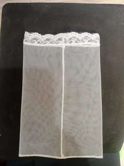Saquinho de Organza Tunil 9x13 cm Borda em Renda 50 Unidades
