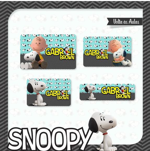 Etiqueta escolar Snoop