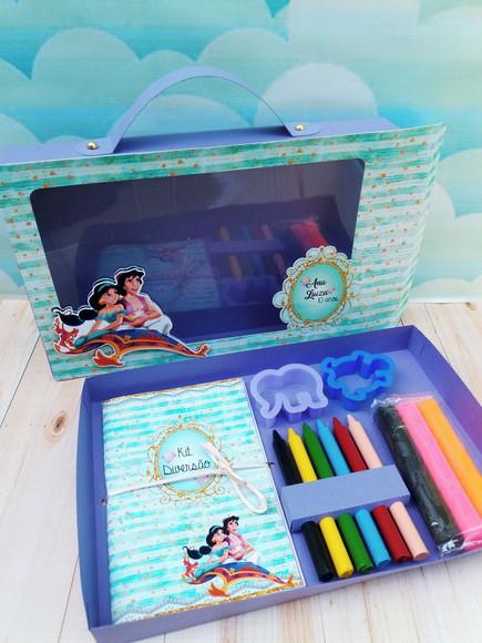 Kit diversão I ( kit colorir)