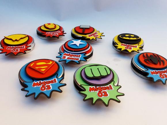 Latinha Super Heróis/Vingadores luxo