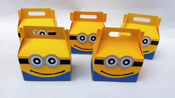 Maletinha Minions