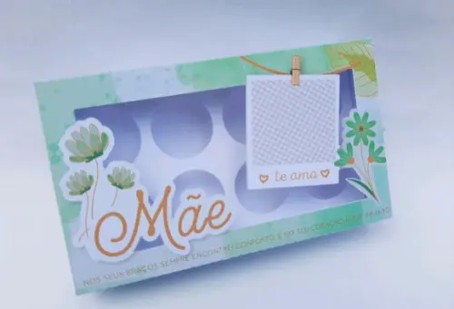 Caixa para 8 doces dia das mães