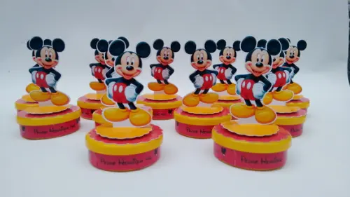 Latinhas 3D Mickey