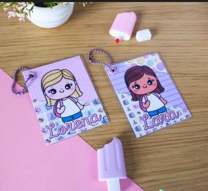 Tag de identificação com nome, escola, turma para mochila, estojo + Tabuada