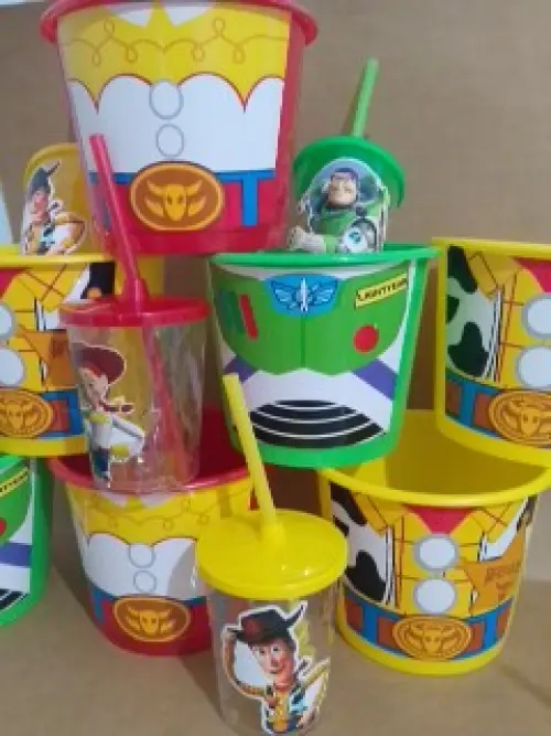 10 KIT CINEMA BALDE DE PIPOCA 1,5 E COPO PERSONALIZADO LEMBRANCINHA PARA FESTA ANIVERSÁRIO INFANTIL KIT CINEMINHA SONIC KIT CINEMINHA