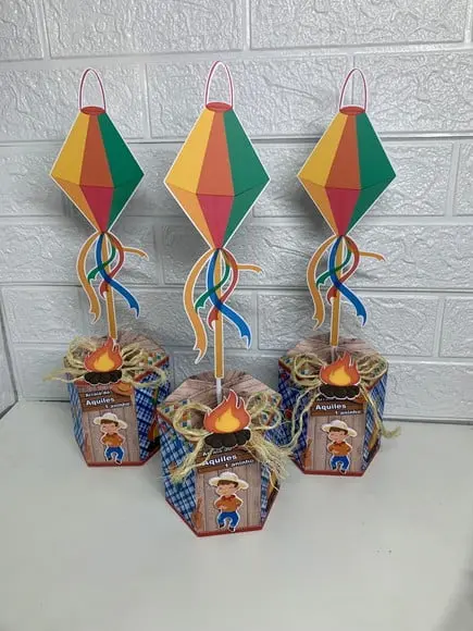 Centro de Mesa Festa Junina Menino
