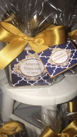 Fone de Ouvido Convite Personalizado 15 Anos