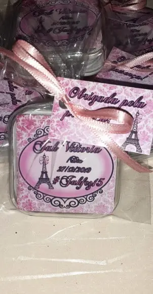 Fone de ouvido Personalizado Paris 15 anos