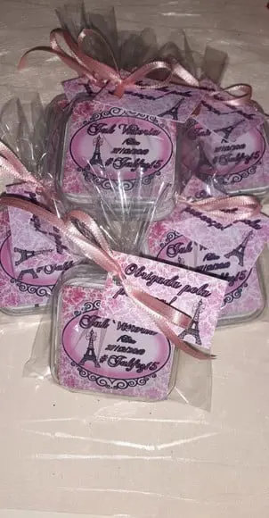 Fone de ouvido Personalizado Paris 15 anos