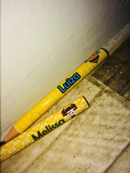 Mini Lápis Personalizado Abelhinha