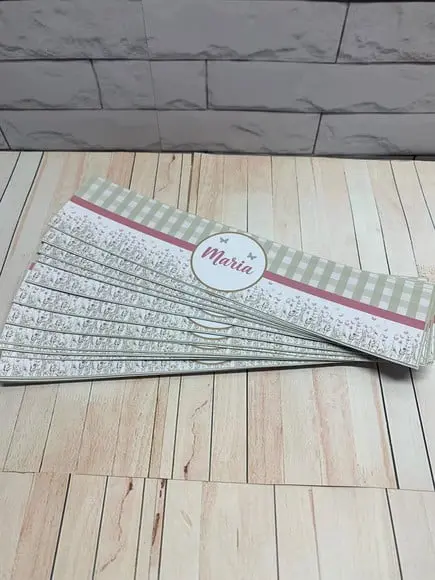 Rotulo Adesivo para Água Personalizado Maternidade Menina