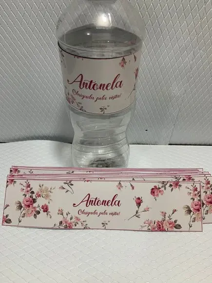 Rotulo Adesivo para Água Personalizado Maternidade Menina