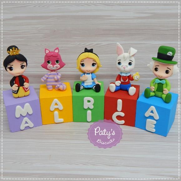 Cubos Decorados Alice no País das Maravilhas (valor Unitário)