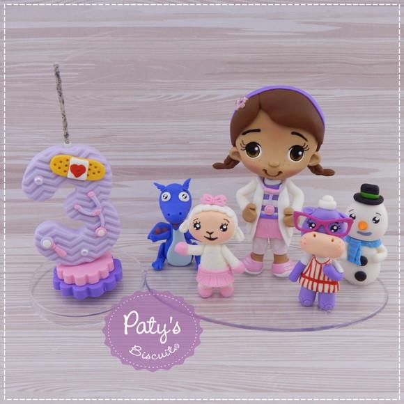 Kit Topo de Bolo + Vela Doutora Brinquedos