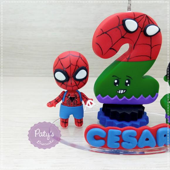 Topinho com Vela Hulk e Homem-aranha