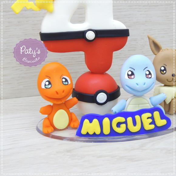 Topinho com Vela Pikachu, Charmander, Squirtle e Eevie - Pokémon