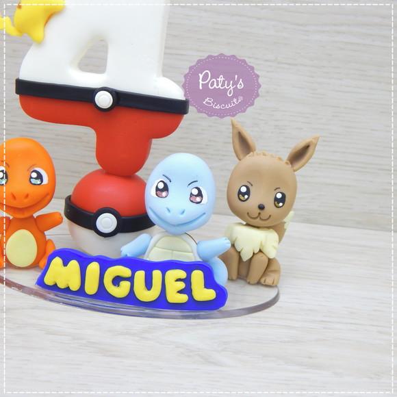 Topinho com Vela Pikachu, Charmander, Squirtle e Eevie - Pokémon