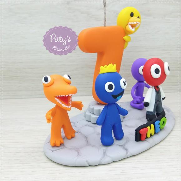 Topinho com Vela Rainbow Friends (5 personagens)