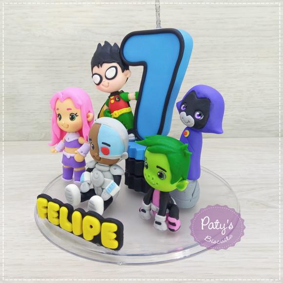 Topinho com vela Jovens Titãs em Ação (5 personagens)