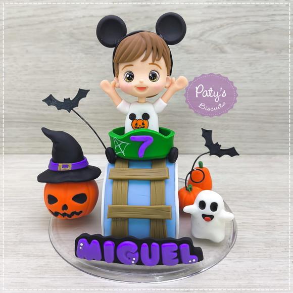 Topo de Bolo Montanha-russa de Halloween / Disney